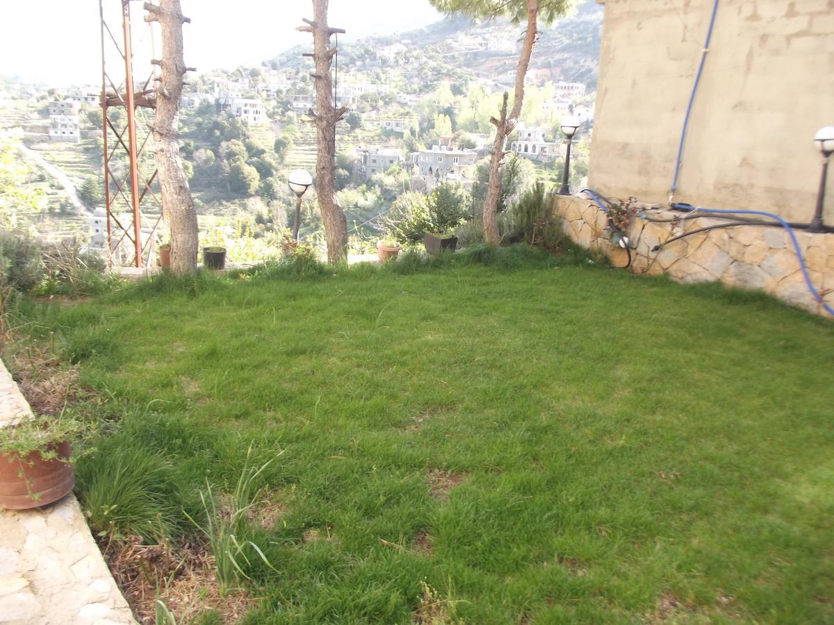 Mresty Guest House Mtolle Buitenkant foto