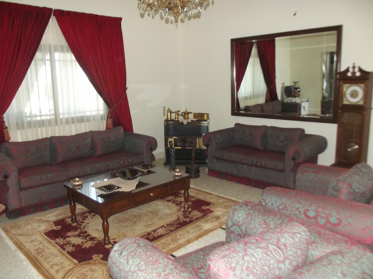 Mresty Guest House Mtolle Buitenkant foto