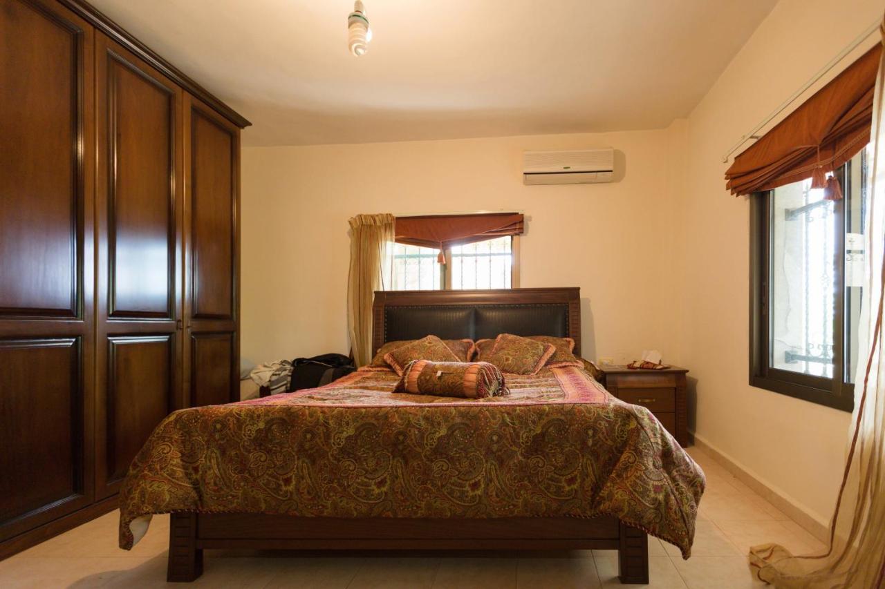 Mresty Guest House Mtolle Buitenkant foto